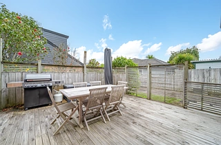 4/72 Moore Street, Howick, Manukau City
