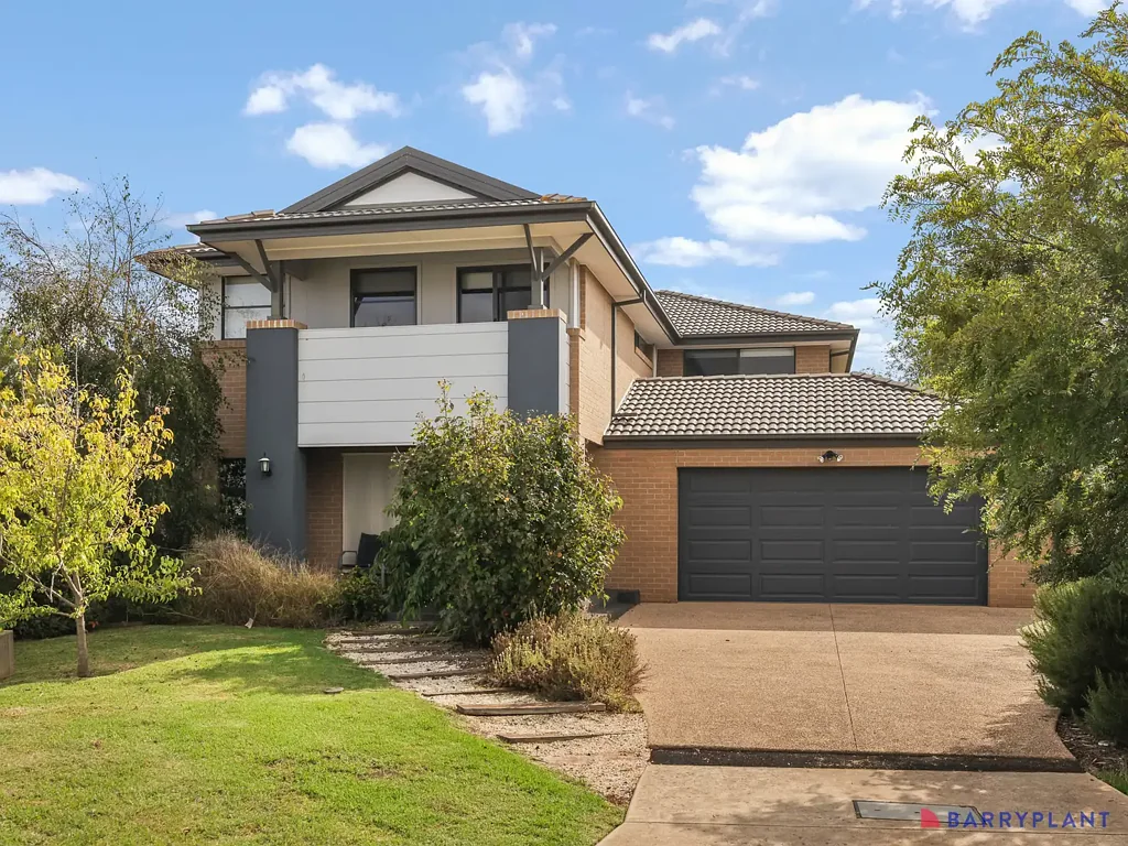 Cowes 4 Slaapkamer Spacious Coastal Living on a Rare 832m² Allotment