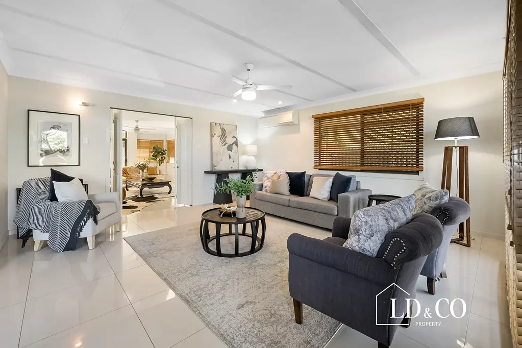 South Mackay 3Kwarto Charming Family Home on 771m² with Spacious Living & Entertaining Appeal