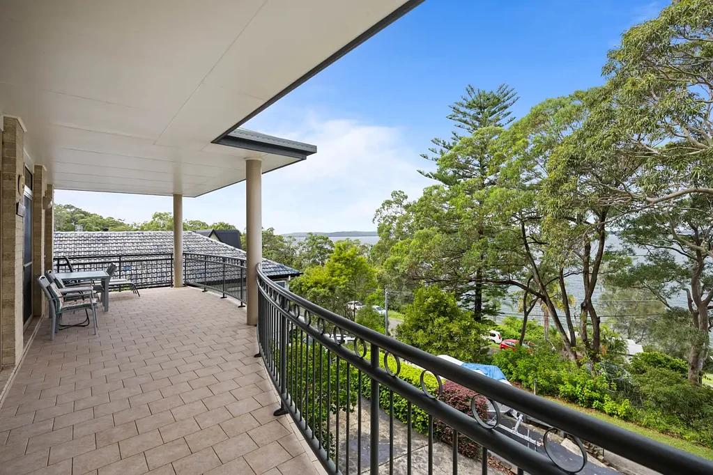 Wangi Wangi 3Kwarto PANORAMIC LAKE VIEWS IN A PRIVATE AND QUIET LOCATION ON LAKE MACQUARIE