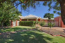 143 Mena Road, Birdwoodton