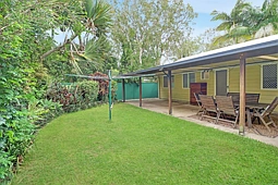 33 Nungo St, Pacific Paradise