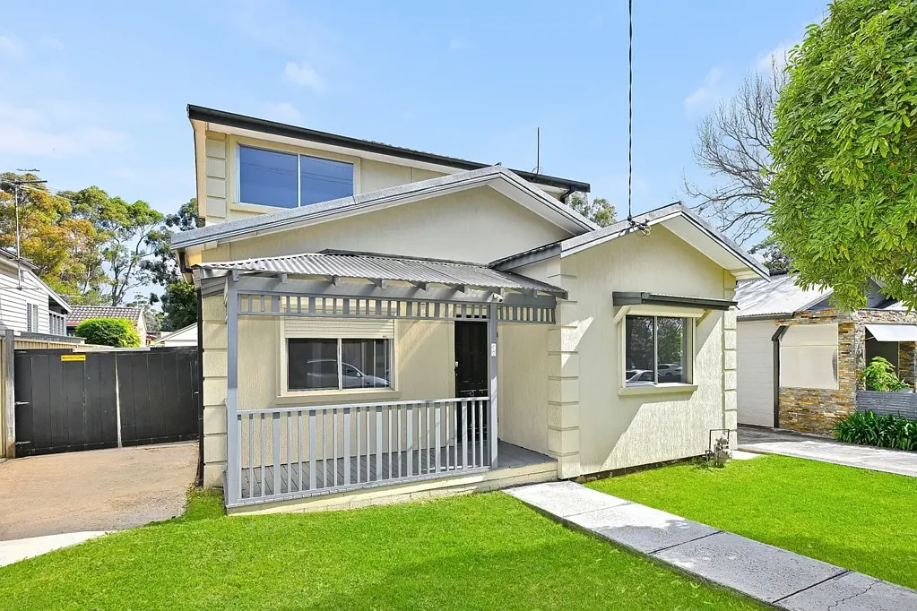 Penshurst 5બેડરૂમ Generous Family Living with Endless Potential