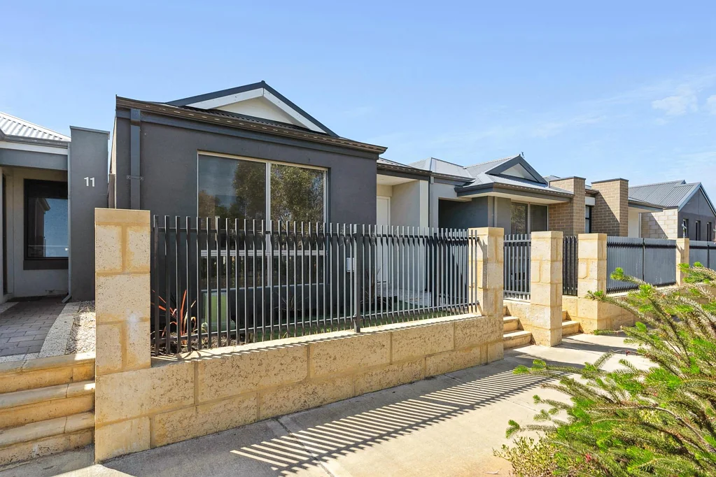 9 Russet Lane, Brabham, WA 6055