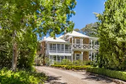 30 Barbara Crescent, Coromandel Valley