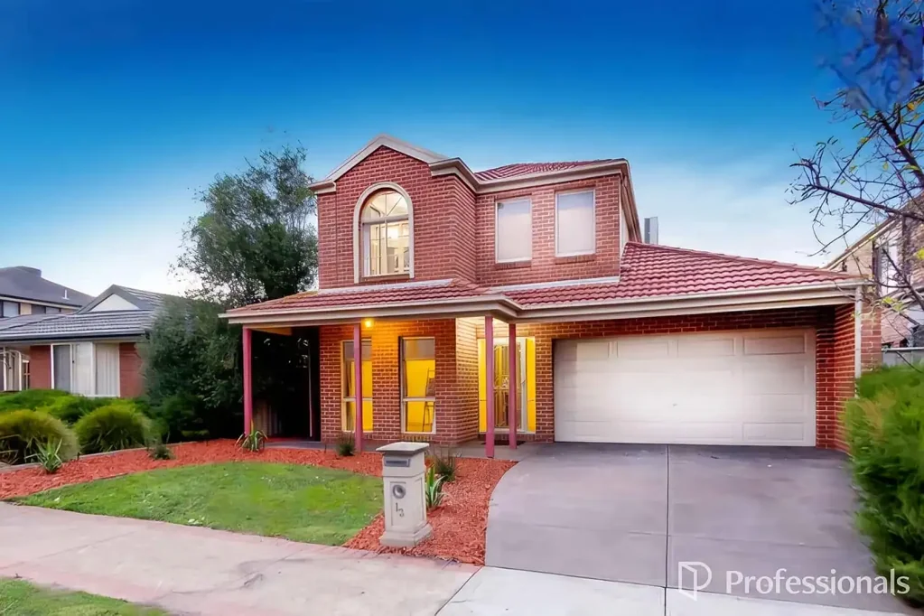 Large Family Home with Multiple Living Areas