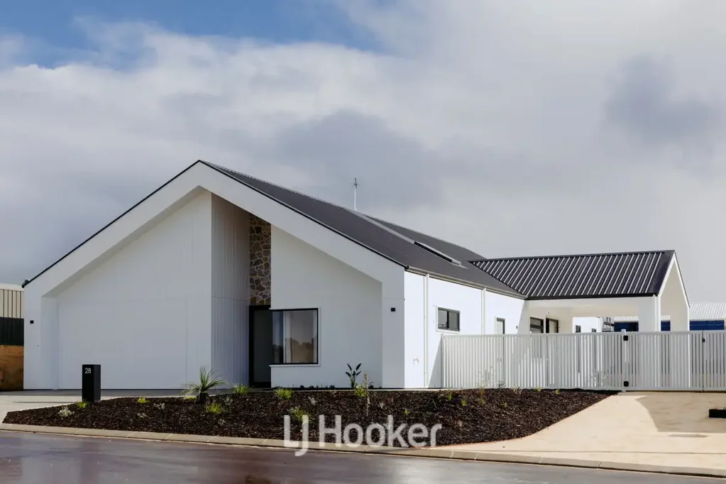 28 Robertson Drive, Dunsborough, WA 6281