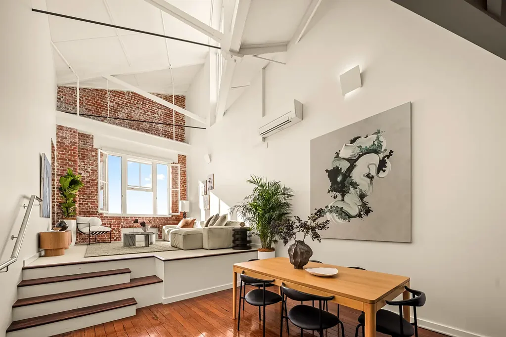 Teneriffe 3બેડરૂમ (SPACE, SCALE + RIVER VIEWS IN THE SARATOGA WOOLSTORE)