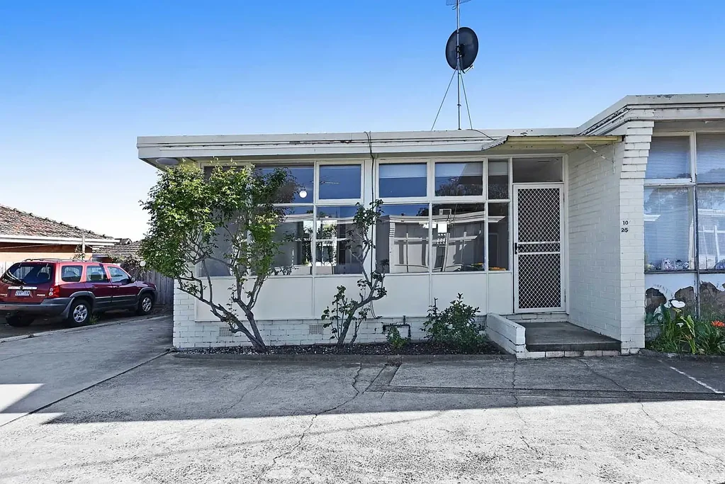 Reservoir 2部屋 Sun-Drenched & Superbly Located – Ideal First Home or Investment