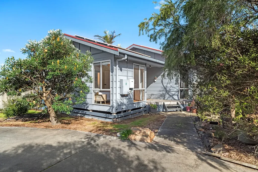 Surf Beach 4 Bedroom Coastal Space, Privacy & a Surf Beach Lifestyle