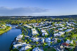 1 Moyenne Crescent, Varsity Lakes