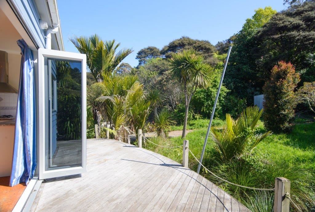 23 Palm Road, Palm Beach, Auckland, 3 Bedrooms, 2 Bathrooms