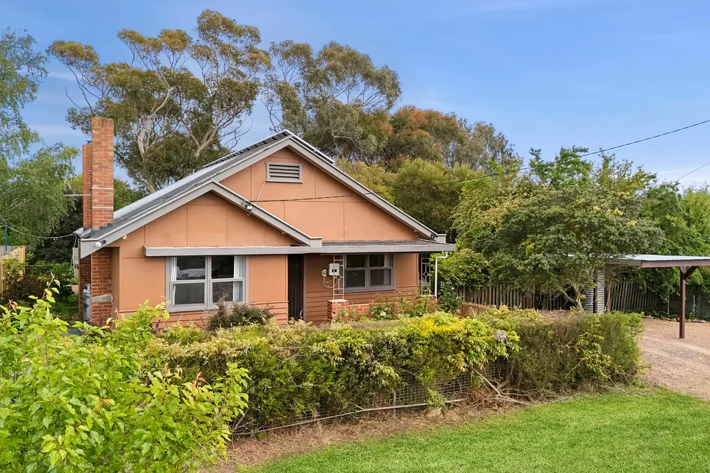 6 Tourello Street, Clunes, VIC 3370
