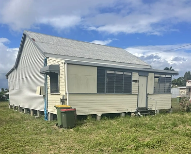 90 Railway Street, Ayr, QLD 4807, 1 Bedrooms, 1 Bathrooms, House
