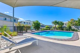 52/14 Photinia Crescent, Mountain Creek