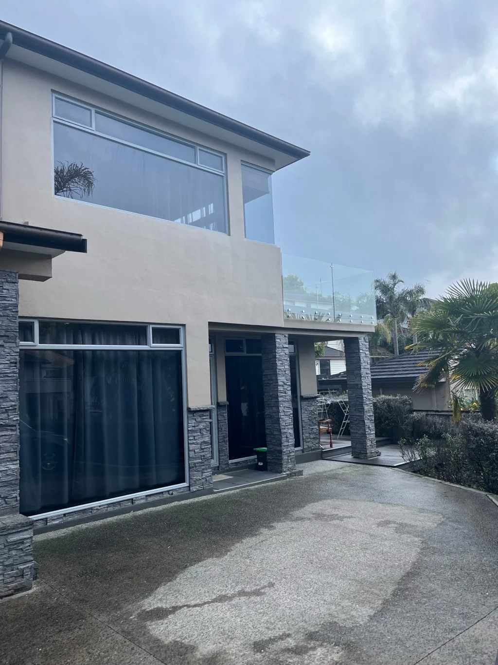 Murrays Bay-分租阳光房一间可以独立出入，与一个女生共用一间卫浴，想租个女生，年龄不限