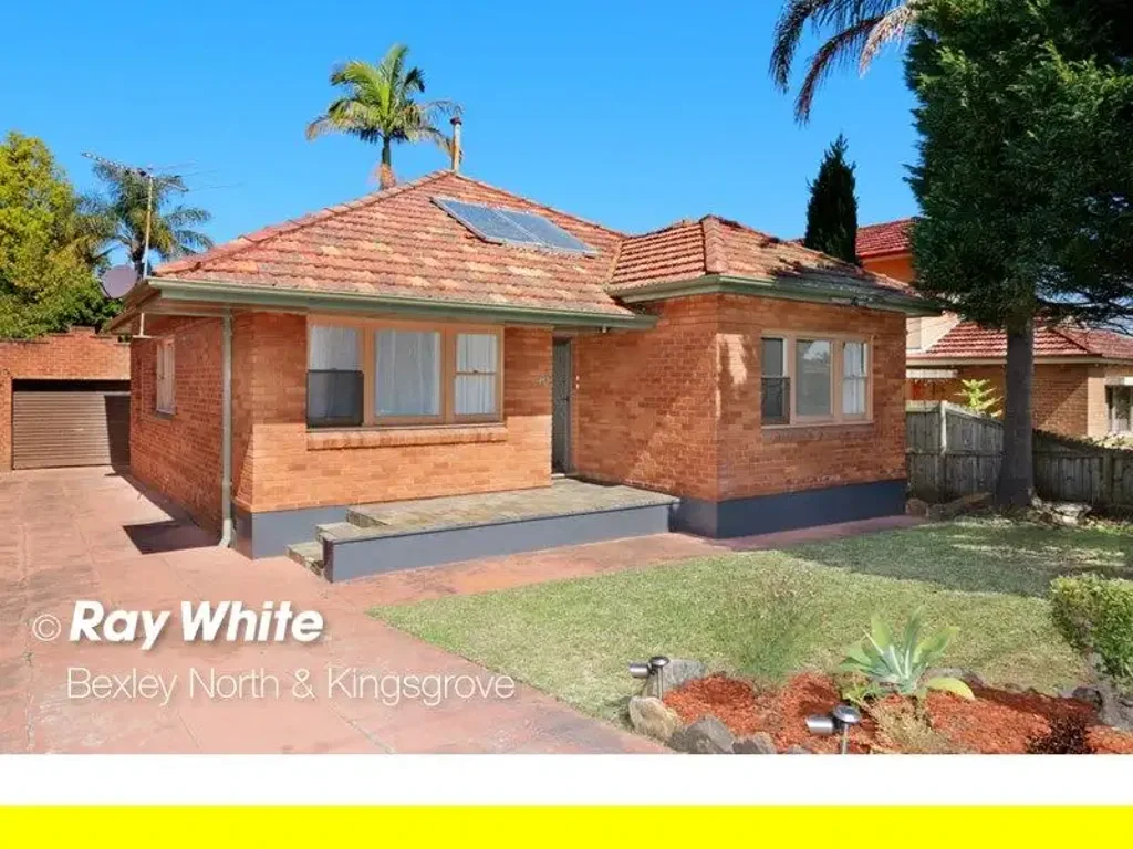 3 Bedroom Home - Great Location
