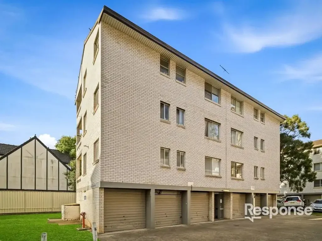 Freshly Updated Apartment in the Heart of Penrith!
