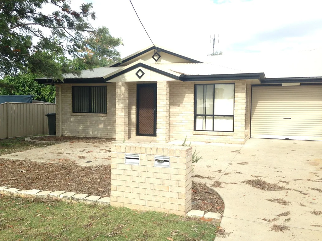 1/27 Mann Street, Chinchilla, QLD 4413