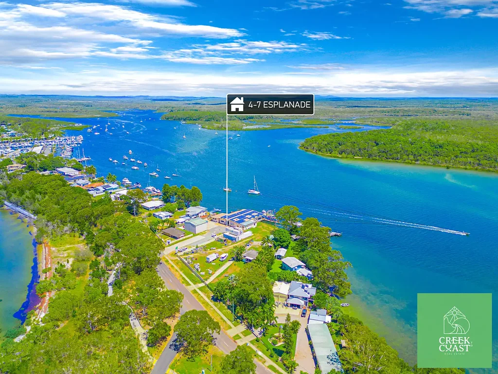 Tin Can Bay 3બેડરૂમ WATERFRONT DEEPWATER DEVELOPMENT OPPORTUNITY