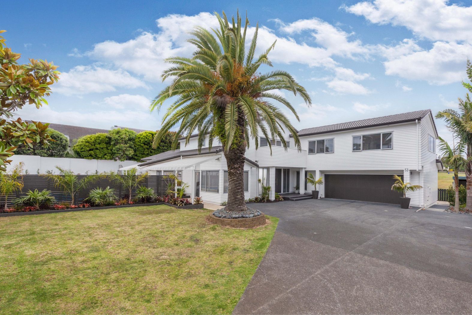 53 Manor Park, Sunnyhills, Auckland - Manukau, 5 phòng ngủ, 4 phòng tắm