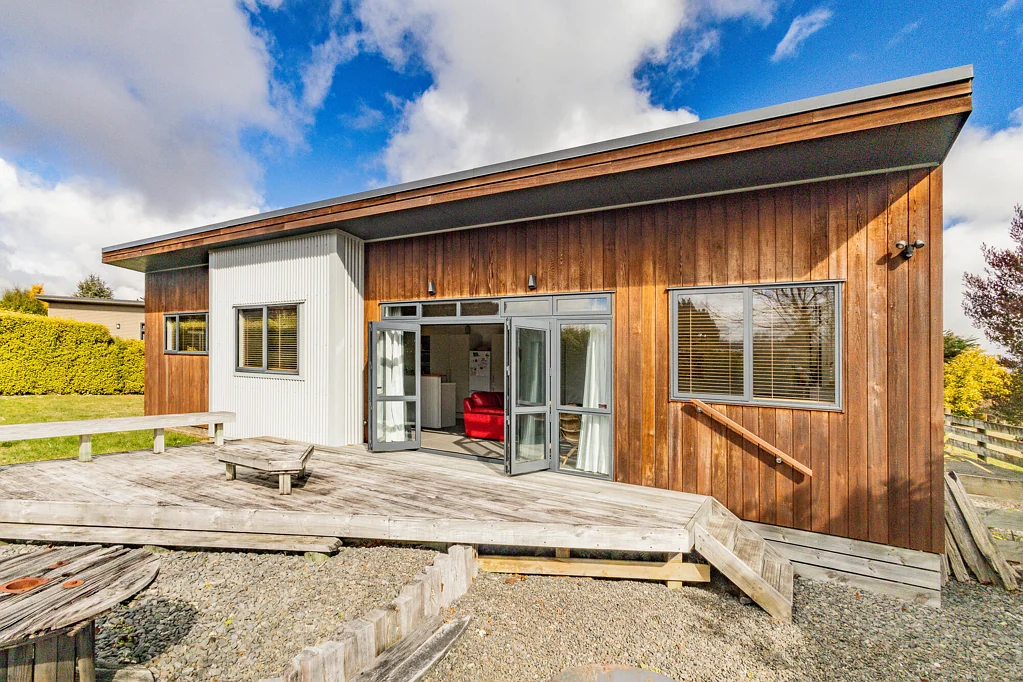 Ohakune 3 Bedroom Modern Snowmass retreat with mountain views