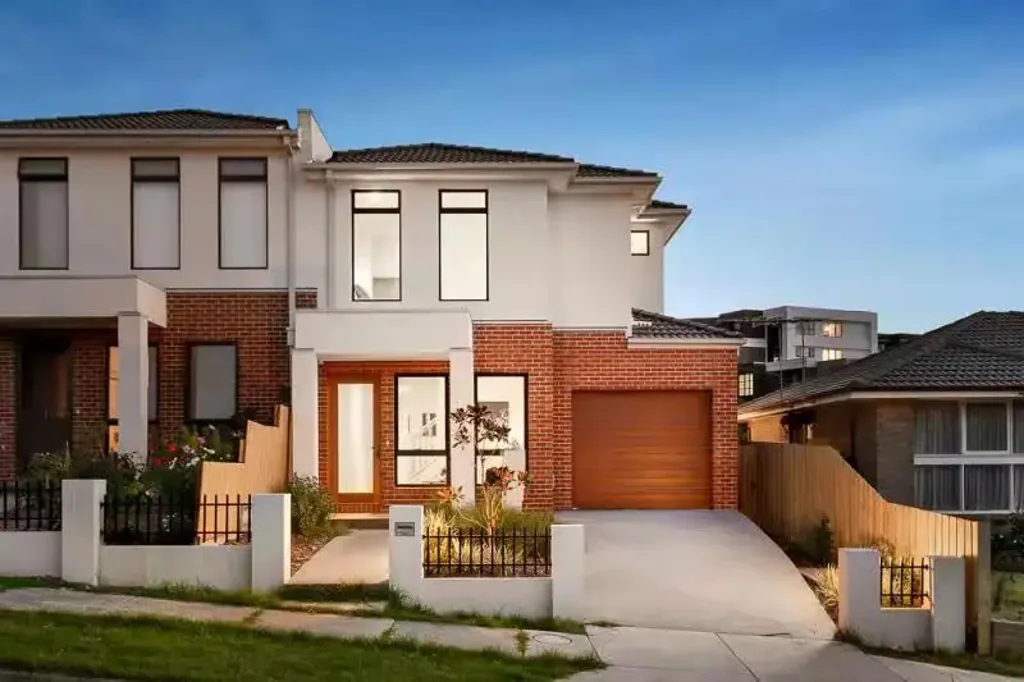 For Lease -Modern Four-Bedroom Townhouse Offering Space, Comfort and Convenience