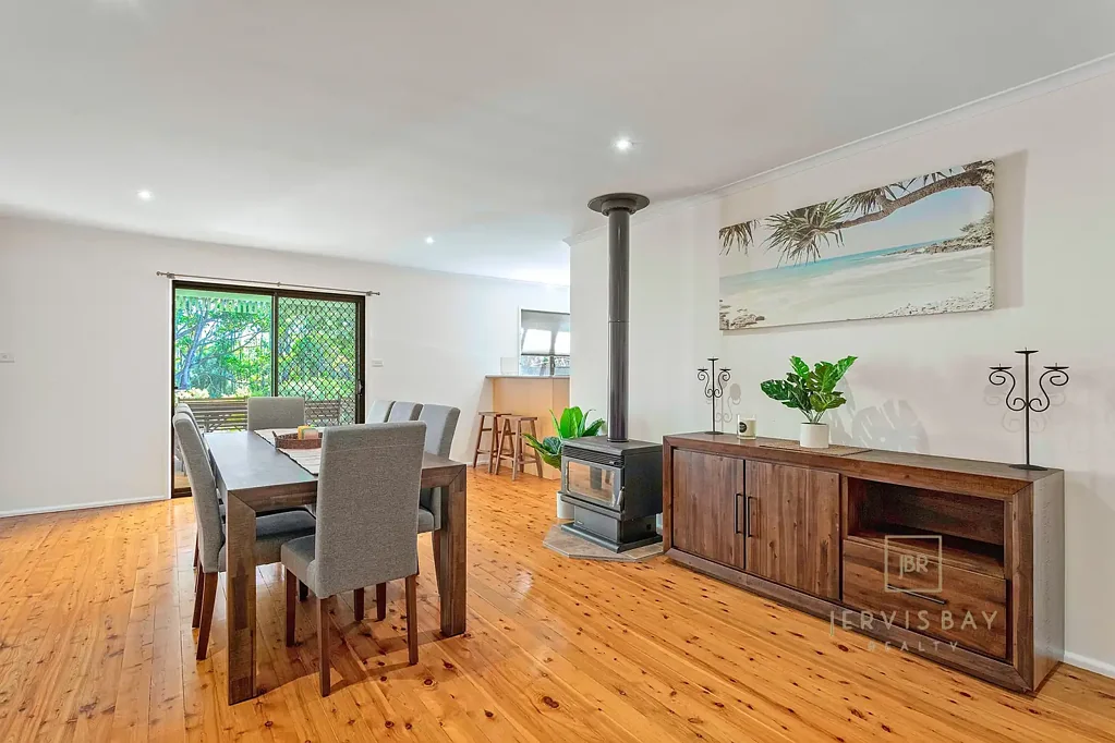 4 Bedroom Vincentia Home