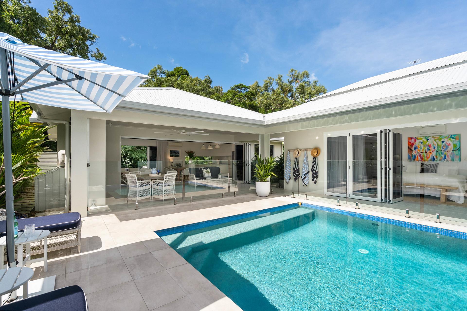 8 BEACHMONT PL, PALM COVE QLD 4879, 0房, 0浴, House