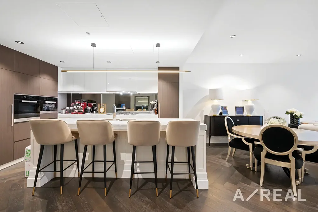 Architectural Elegance by Christopher Doyle – Luxury Living in the Heart of Toorak Village