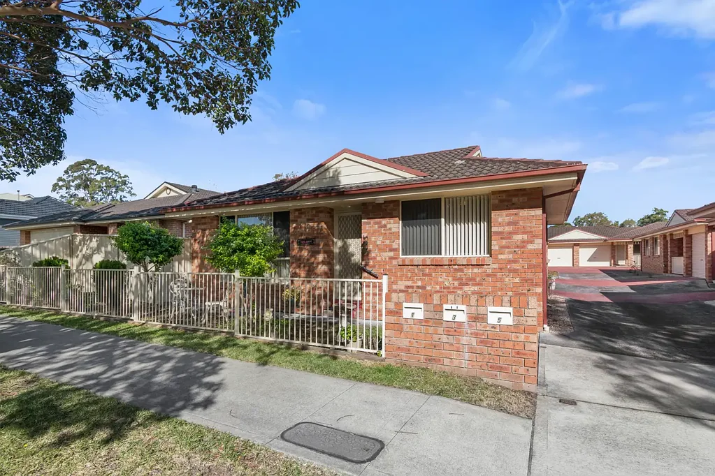 Dapto 2房  Location Location Location