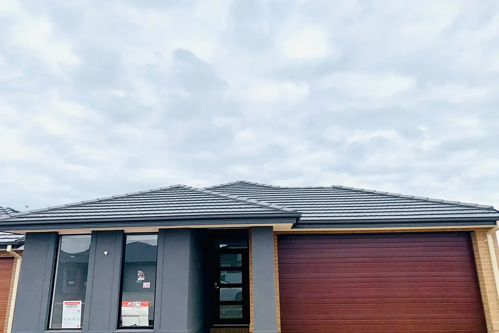 Enjoy Parks, Cafés & Family Living in Woodlea Estate