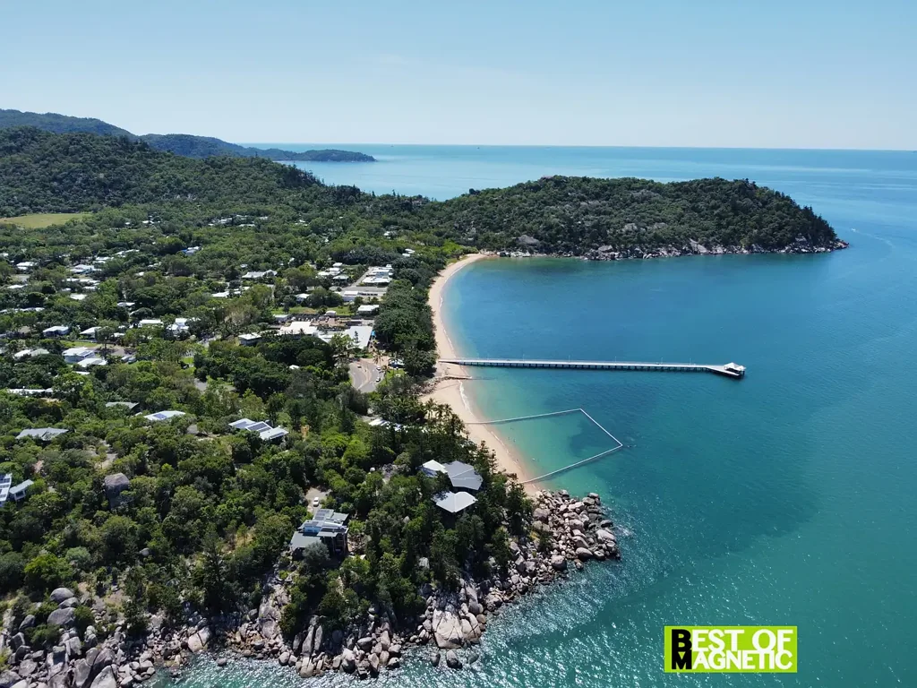 Picnic Bay 4房  4 Bedrooms on a 1/4 Acre - Close to the Beach