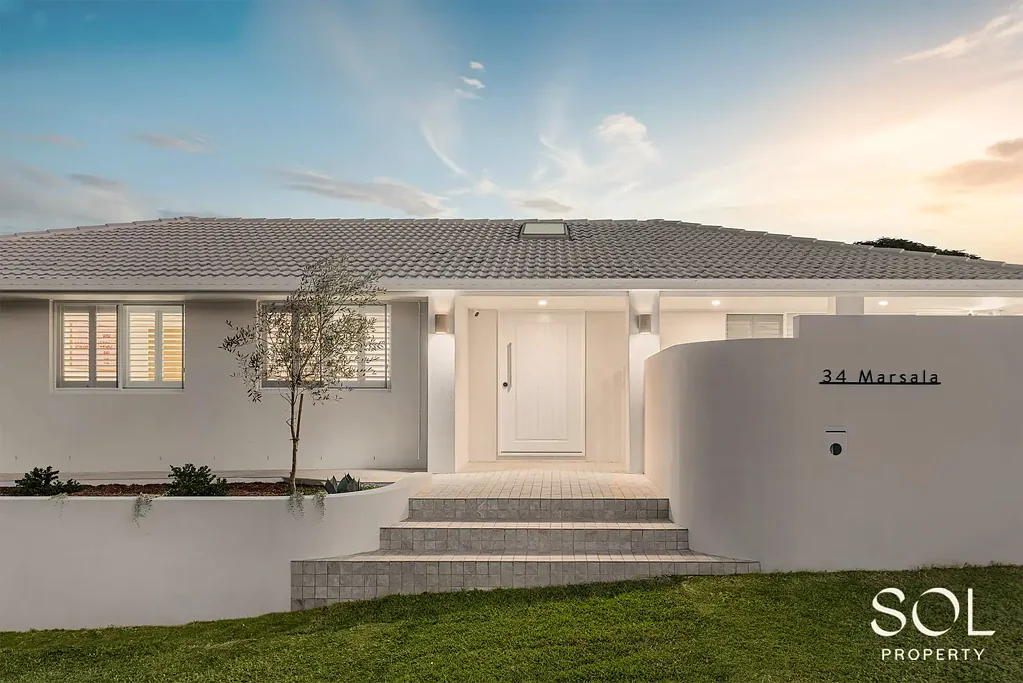 Carseldine 4ห้องนอน Where Luxury Meets Contemporary Living