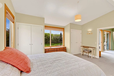 117 Meadowstone Drive, Wanaka, Queenstown-Lakes, Otago, 4 Bedrooms, 2 Bathrooms, House