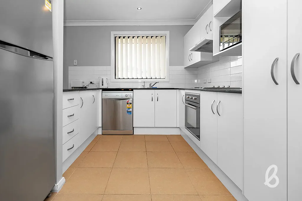 Singleton 3 Bedroom Perfect First Home Buy or Investment!