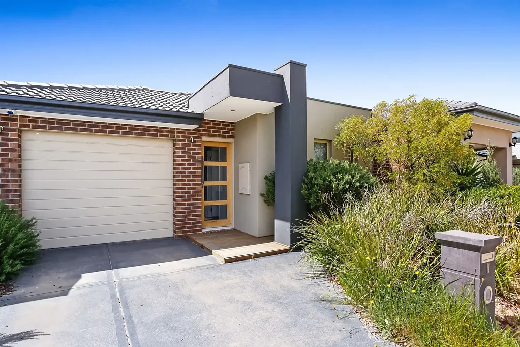 Welcome to Your Ideal Three-Bedroom Haven!