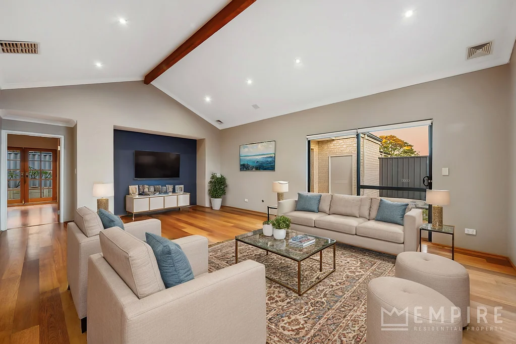 7a Brooksby Street, Melville, WA 6156