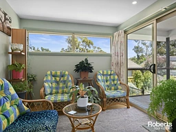 2/14 Weemala Court, Mount Nelson