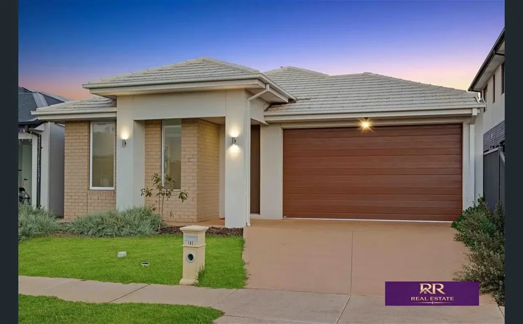 $550pw/3bath/5bed-2 master/2car