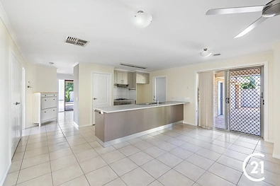4 Glasgow Court, Moama, NSW 2731, 4房, 2浴, House