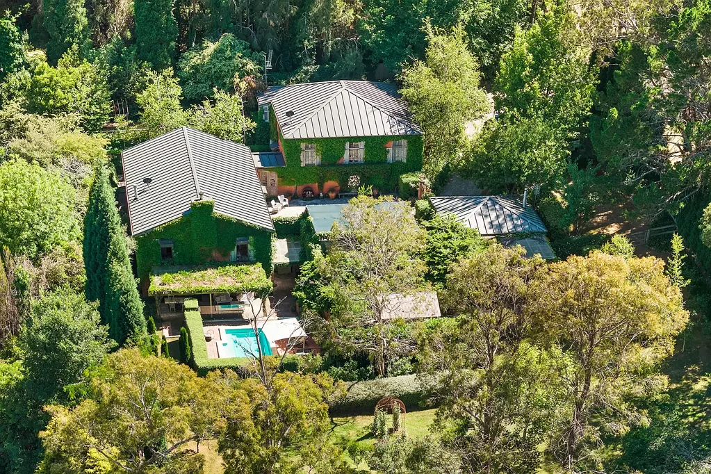 Burradoo 6房  A Residence of Rare Distinction