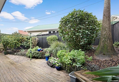 In Zone for MAGS & Gladstone Primary School