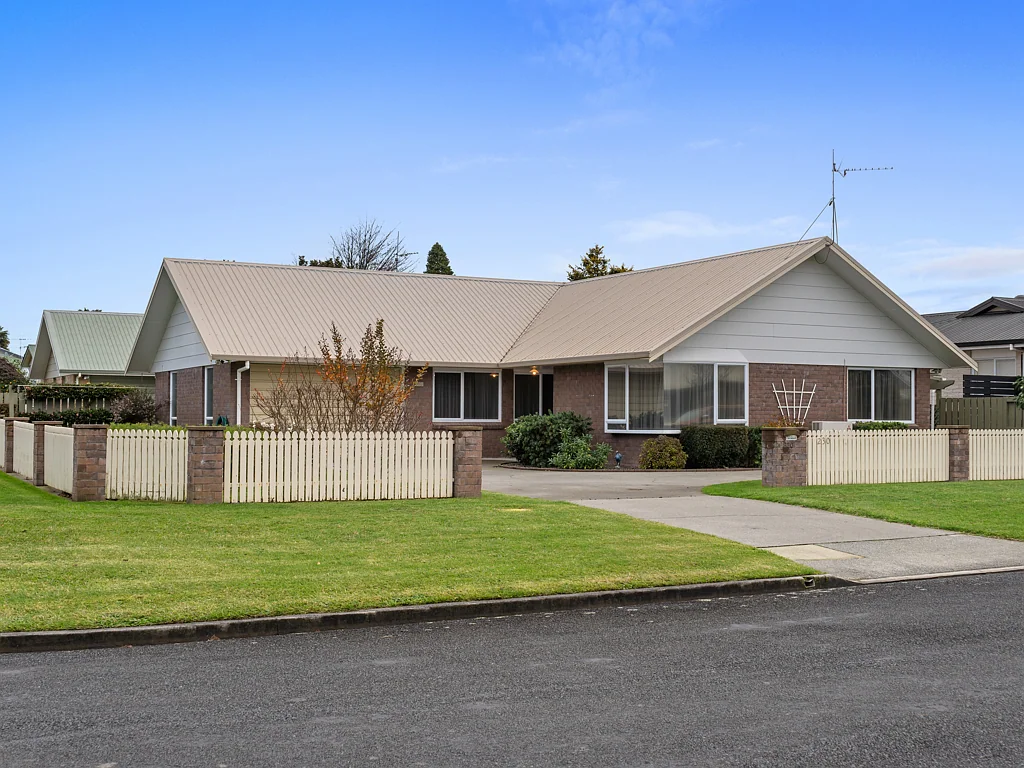 230 Young Street, Te Awamutu, Waipa, Waikato