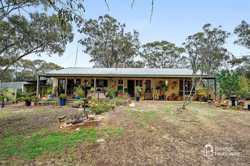 469 Aldridges Road, Neilborough, VIC 3570