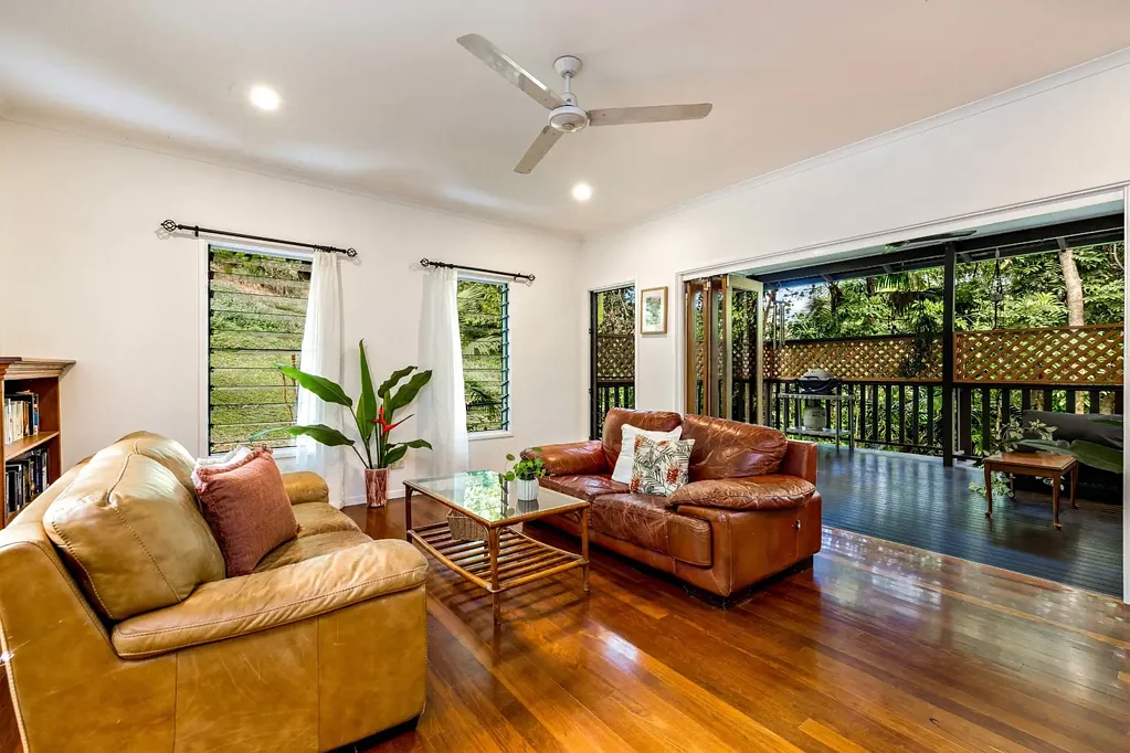 426 Brinsmead Road, Brinsmead, QLD 4870