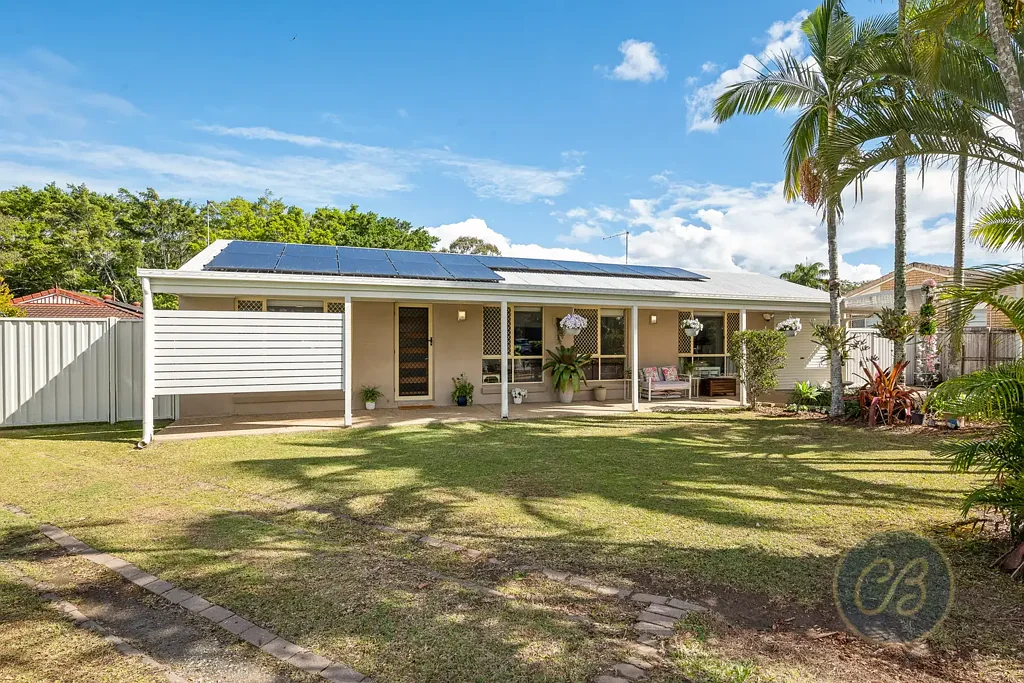 Kallangur 3 Slaapkamer Move In Ready Home with Modern Updates in a Quiet Cul-de-Sac Setting