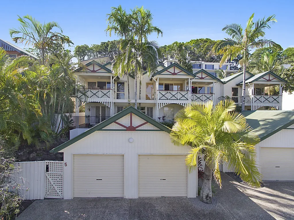 Buderim 3 Bedroom Elevated Living with Privacy, Flexibility & Stunning Hinterland Outlooks