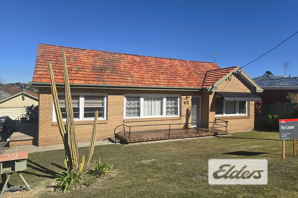Bright Interiors, Comfortable Living in a Convenient Location