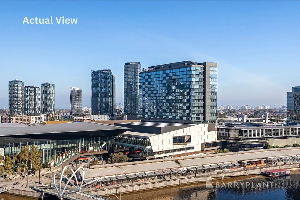Docklands 2房 Flinders Wharf河景奢居 恒温泳池 健身中心 礼宾服务 CBD便捷生活 Stunning Riverside Living at the Iconic Flinders Wharf available now!